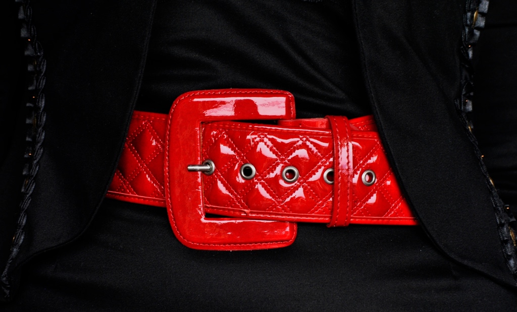 Fibbia dizionario, significato e curiosità