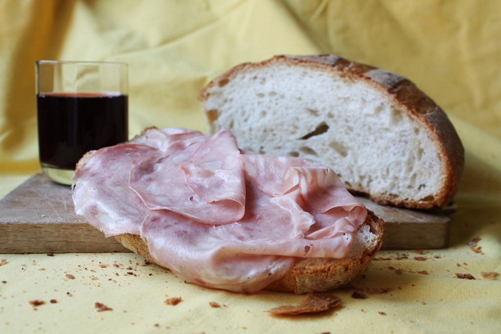 Mortadella dizionario, significato e curiosità