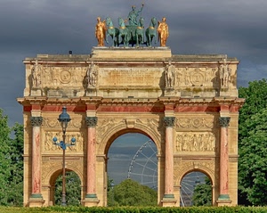 arco, lampione, cavalli, alberi, statue, ruota, verde, cielo, colonne, archi, oro, trionfo, parigi, sculture, monumento, grigio, porta, capitelli, tre, scultura