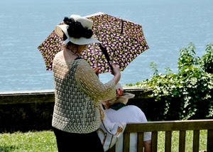 ombrello, cappello, panchina, verde, donna, acqua, mare, lago