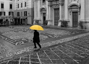 ombrello, giallo, piazza, pioggia, finestre, passante, chiesa, bianconero, porte, colonne, uomo, portoni, mosaico, portone, selettivo, tende