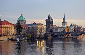 fiume, ponte, città, cupola, torre, barche, acqua, cupole, torri