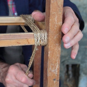 mani, sedia, corda, artigiano, dita, legno, impagliare