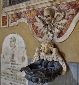 acquasantiera, marmo, teschio, ali, angelo, nero, lapide, sculture, putto, bianco, chiesa, testa, scritte, volto