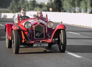 epoca, strada, automobile, rosso, rossa, ruote, auto, alfa, romeo, targa, fanali, fari