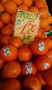 arance, arancione, frutta, prezzo, etichette, scritta, bollini, numeri, rosso, buccia, tarocchi, provenienza, cartello, arancio, marchio