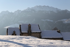 neve, tetti, inverno, comignoli, montagna, case, bianco, ombre, montagne, cielo, invernale, orme, sole, paesaggio