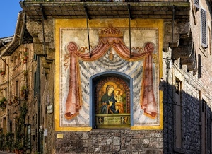 madonna, finestre, edicola, bambino, vasi, pietre, case, affresco, corona, casa, fiori, cornice, dipinto, immagine, ombra, murales, piante, sacra, muro