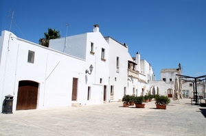 bianco, vasi, piazza, strada, case, piante, paese, lampione, scorcio