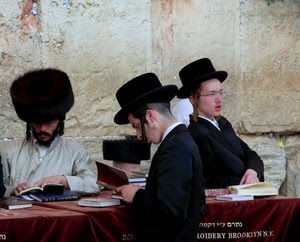 cappelli, libri, ebrei, tre, leggere, muro, lettura, nero