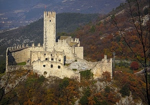 castello, torre, merli, mura, alberi, montagna, rocca, rudere, paesaggio, autunno, fortezza