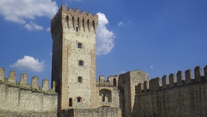 torre, castello, merli, finestre, nuvole, cielo, medioevo, mura