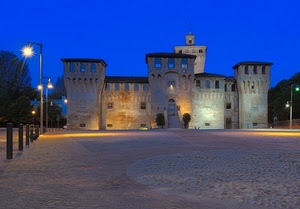 piazza, castello, lampioni, torri, luci, sera, blu, cielo
