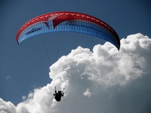 nuvole, rosso, cielo, parapendio, volare, deltaplano, nuvola, bianco, lancio, sport, azzurro, paracadute