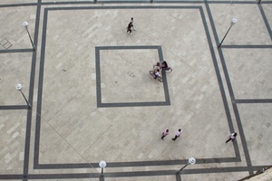 lampioni, piazza, quadrati, persone, biciclette, geometrie, passanti