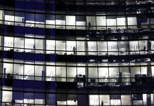 finestre, uffici, vetri, luci, vetrate, palazzo, grattacielo, bianconero