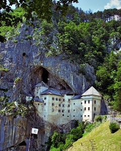 roccia, castello, alberi, finestre, torri, grotta, montagna, verde, incastonato, bosco