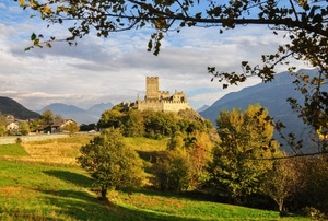 castello, alberi, prato, verde, panorama, rocca, merli, nuvole, ramo, paesaggio, rami