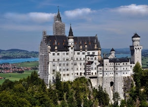 castello, alberi, torri, finestre, fiume, nuvole, verde, panorama, paesaggio