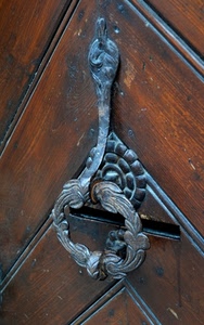 batacchio, legno, porta, ferro, marrone, fessura, bussare, bronzo, portone