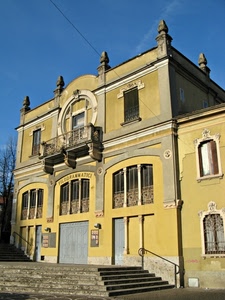 finestre, balcone, teatro, gradini, giallo, palazzo, scalini, porte, filodrammatici, scala, colonne, cielo
