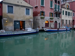 barche, finestre, canale, case, acqua, riflessi, porte, luci, riflesso, portoni, balcone, laguna, abbaino, venezia, colonne