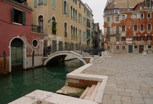 canale, ponte, venezia, finestre, scale, gradini, palazzi, scalini, acqua, case, scala, ringhiera, scorcio, portoni, piazza