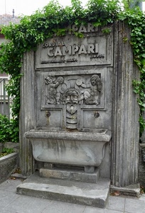 fontana, rubinetti, edera, verde, vasca, foglie, marmo, colonne, pubblicità, monumento, campari, pianta