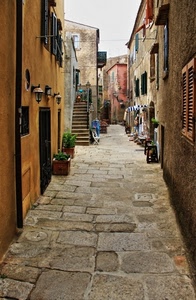 vicolo, finestre, scala, scale, strada, vasi, case, lampioni, pietre