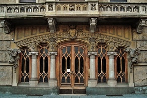 porta, balcone, colonne, finestre, stemma, draghi, liberty, portone, palazzo