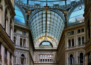 finestre, galleria, colonne, vetro, vetri, vetrate, statue, soffitto, prospettiva, architettura, angeli, archi, bifore