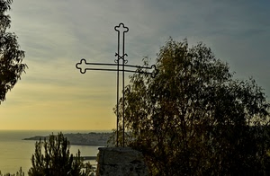 croce, cielo, mare, alberi, ferro, tramonto, acqua, albero, chiavi, nuvole, metallo, giallo, orizzonte, foglie, rami, costa