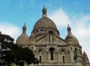 cupole, chiesa, albero, cielo, finestre, nuvole, statua, croce, croci, statue, alberi