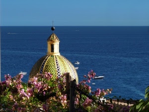 mare, cupola, fiori, barche, blu, cielo, croce, acqua, verde, rosa, maiolica, chiesa