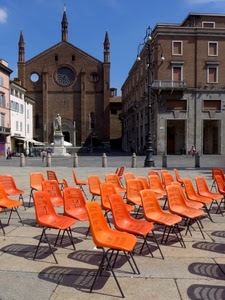 chiesa, sedie, piazza, arancione, ombre, arancio, lampioni, monumento