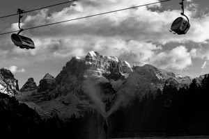 bianconero, montagna, montagne, nuvole, funivia, neve, fili, cabine, cavi, alberi