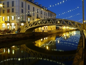 ponte, luci, riflesso, notte, acqua, naviglio, canale, riflessi, finestre, case, fiume, milano, ringhiera, palazzi, cielo, sera, notturno