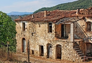 scala, casa, rudere, tetto, finestre, porte, casolare, albero, tegole, alberi, abbandono