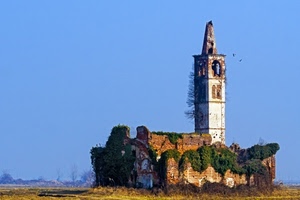 campanile, chiesa, rudere, campagna, rampicanti, abbandono, ruderi, verde, rovine, torre