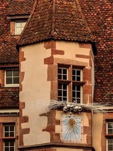 meridiana, finestre, tetto, tegole, casa, orologio, numeri, torre, sole, scritta, tempo, marrone, ore, celeste, addobbi, vetri