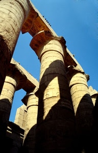 colonne, cielo, tempio, capitelli, ombra, azzurro, rovine, blu, prospettiva, trave, ombre, ruderi, storia, capitello, pietra, rudere, antichità