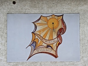 meridiana, numeri, sole, muro, orologio, solare, ore, gnomone, giallo, scritta, colori, scritte