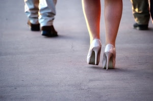 scarpe, tacchi, gambe, strada, donna, uomo, polpacci, spillo, piedi