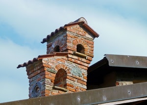 cielo, mattoni, comignoli, tetto, nuvole, tegole, grondaie, comignolo, due, camini, lamiera