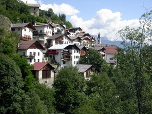 case, alberi, campanile, verde, montagna, borgo, nuvole, paese, tetti