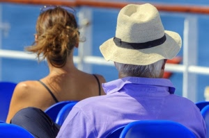 cappello, donna, uomo, spalle, blu, due, bianco, persone, capelli, sedili, camicia, viola, anziano, traghetto, azzurro