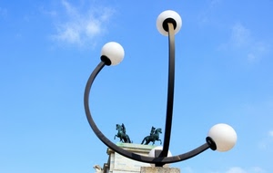 cavalli, cielo, lampioni, tre, monumento, sfere, statue, lampione