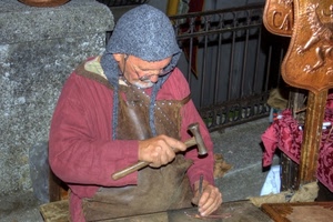 martello, artigiano, cappello, incisore, artigianato, cesello, mani, uomo, cuffia, metallo, chiodo