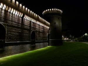 castello, torre, prato, luci, notturno, notte, erba