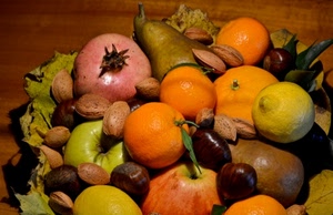 frutta, mandorle, castagne, pere, arance, melograno, limoni, mele, giallo, foglie, mandarini, natura, pera, frutti, arancio, autunno, cesto